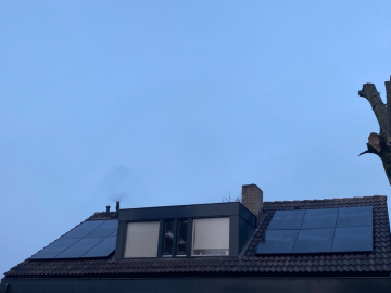 zonnepanelen in Ledeacker